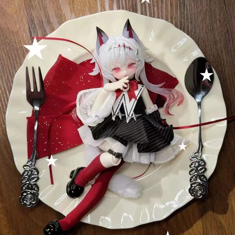 Inedible Doll Lunar Lore Meow  - Mystery Box Blind Bag のレビューと価格