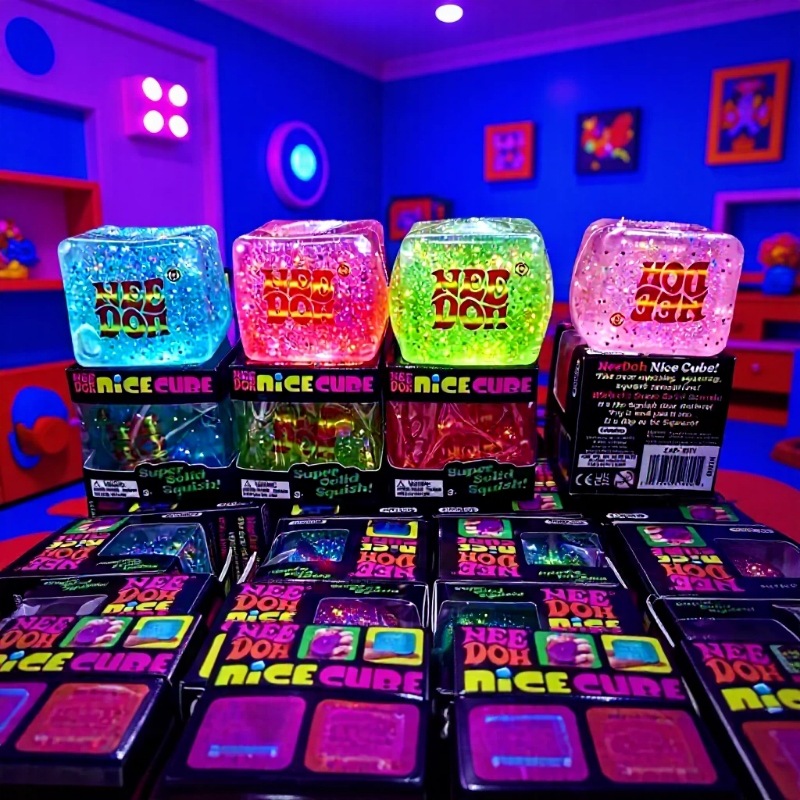 ニードオ マルトース蓄光アイスキューブ スクイーズフィジェッ - Fidget Cube Original のレビューと価格