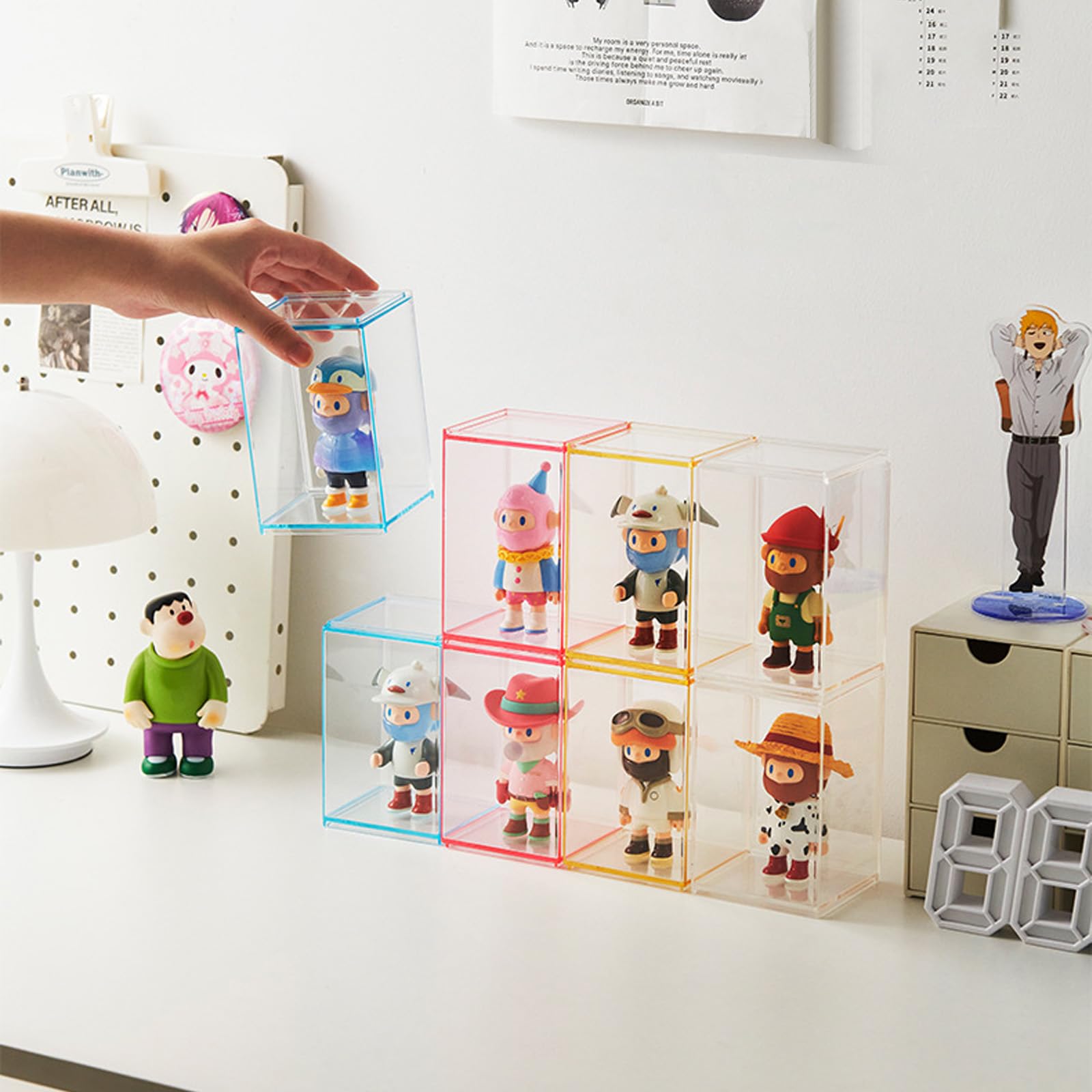 アクリルディスプレイケース カラフルフィギュア用、積み重ね可 - Pop Display Shelf のレビューと価格