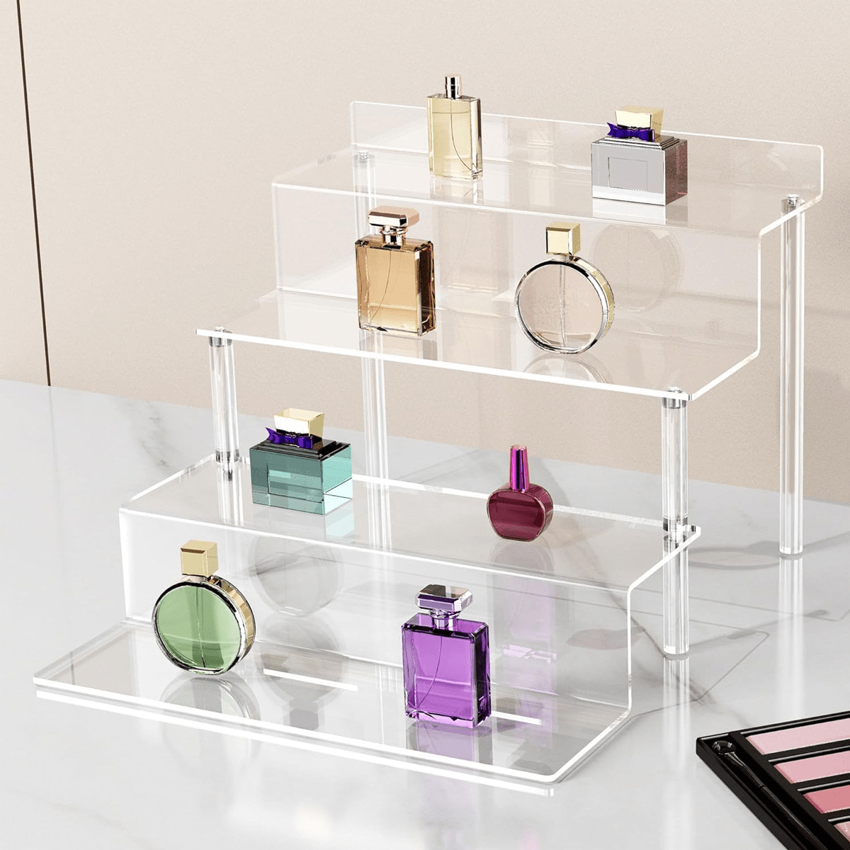 アクリルライザーディスプレイスタンド、4段クリア香水オーガナ - Pop Display Shelf のレビューと価格